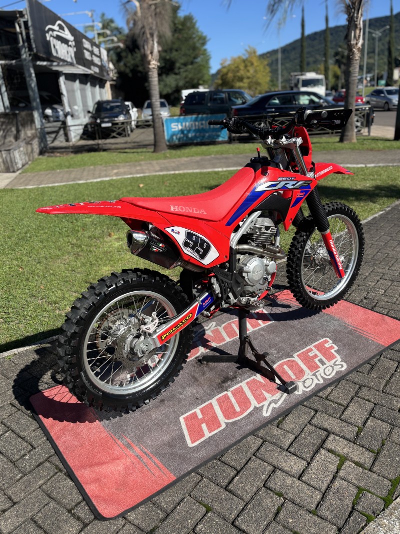 CRF 250F  - 2023 - FELIZ