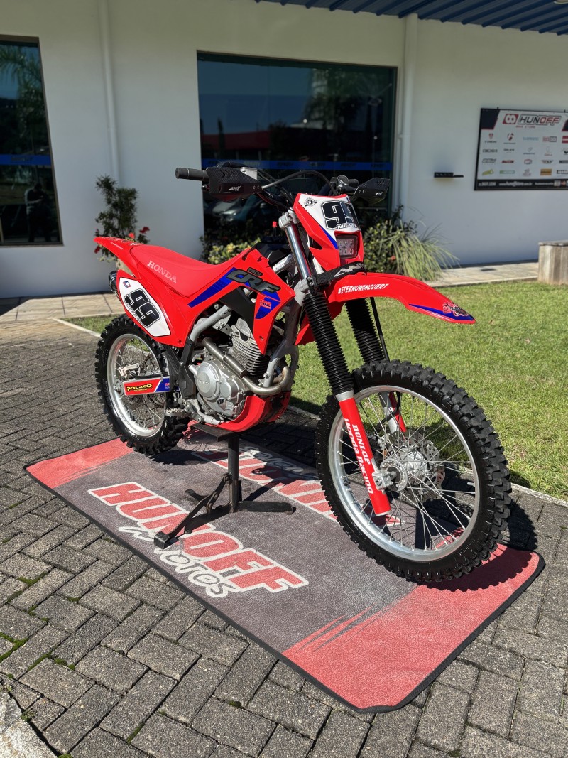 CRF 250F  - 2023 - FELIZ