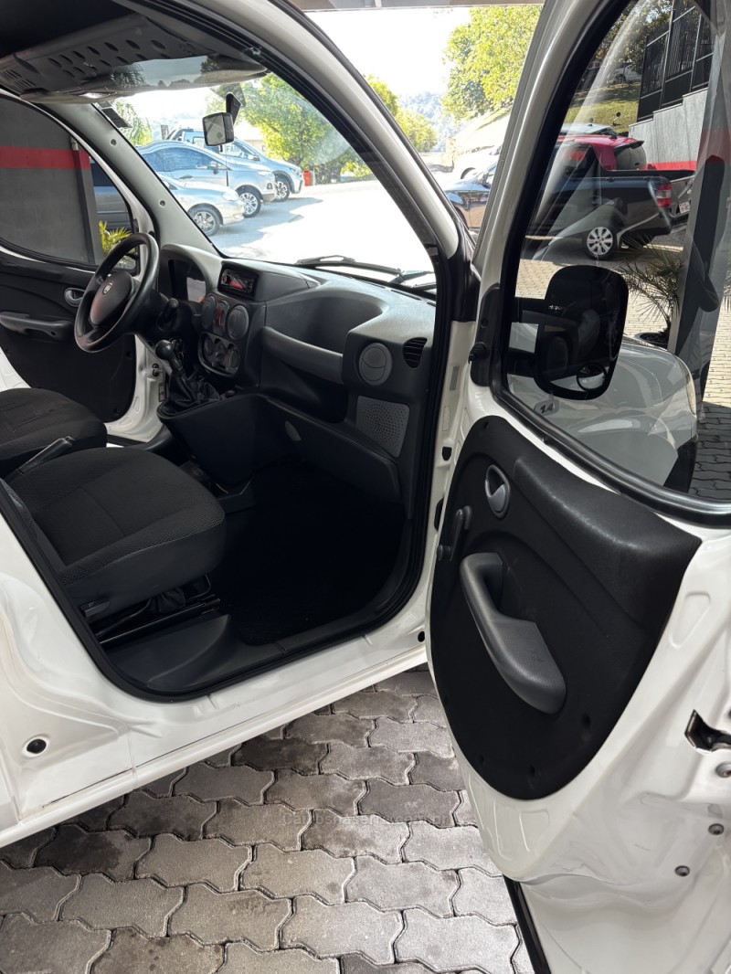 DOBLÓ 1.4 MPI CARGO FLEX 2P MANUAL - 2012 - HARMONIA