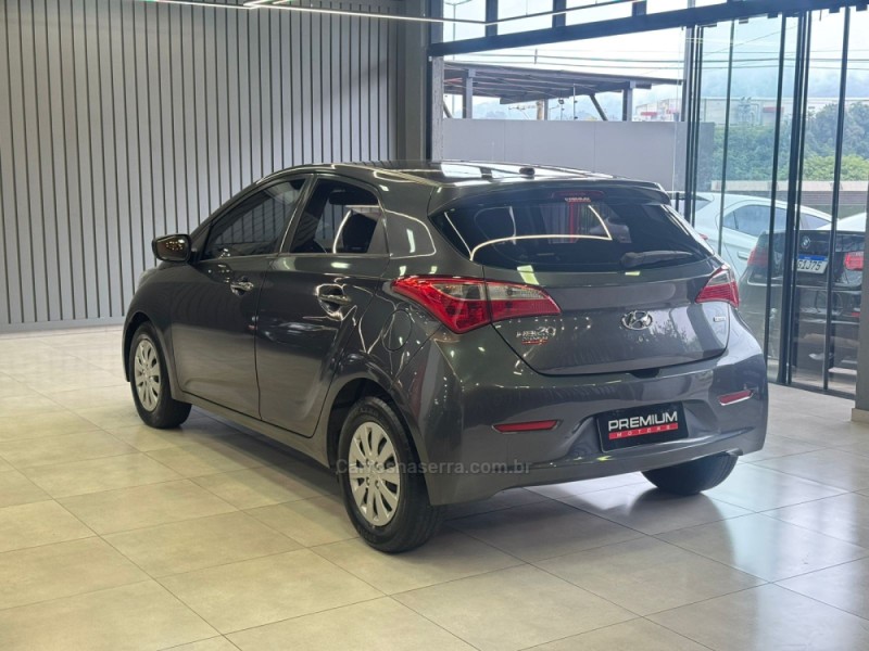 HB20 1.0 COMFORT 12V FLEX 4P MANUAL - 2013 - DOIS IRMãOS