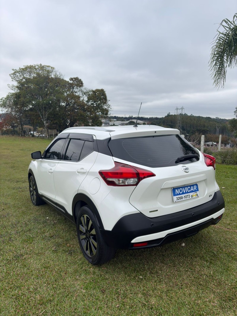 KICKS 1.6 16V FLEX SV 4P XTRONIC - 2020 - FARROUPILHA