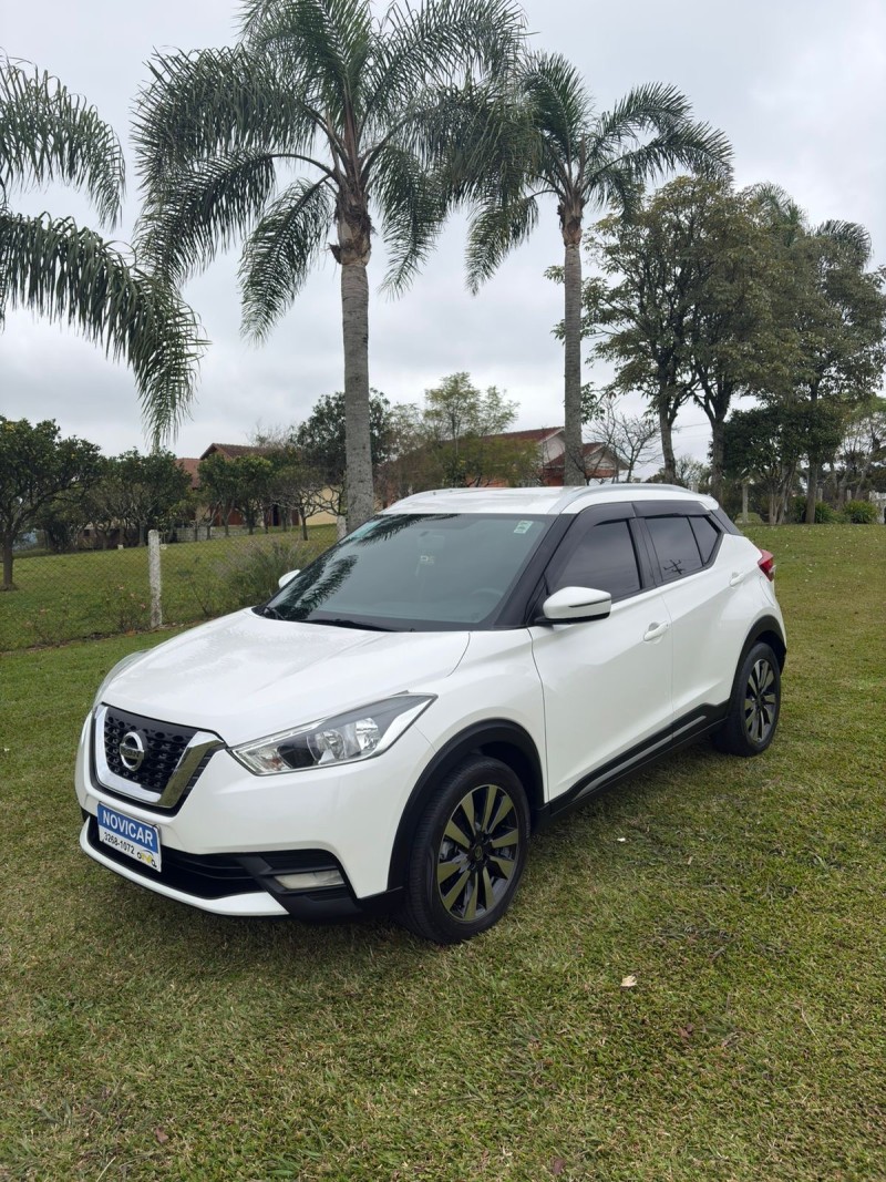 kicks 1.6 16v flex sv 4p xtronic 2020 farroupilha