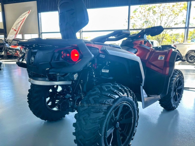 OUTLANDER 1000X MR - 2024 - TRêS COROAS