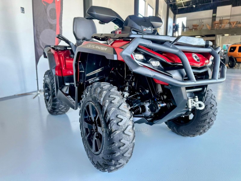 OUTLANDER 1000X MR - 2024 - TRêS COROAS