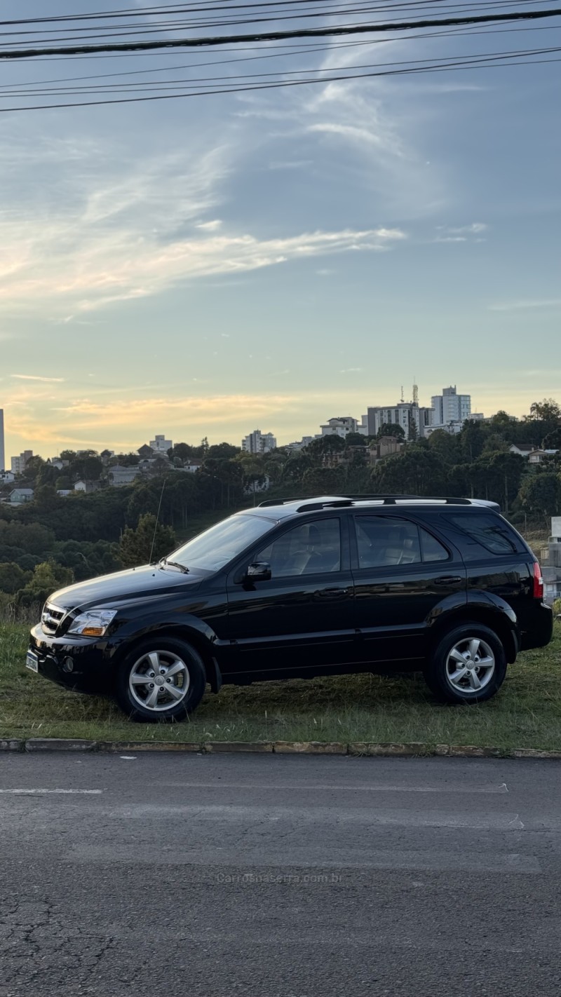 SORENTO 2.5 EX 4X4 16V TURBO INTERCOOLER DIESEL 4P AUTOMÁTICO - 2009 - FARROUPILHA