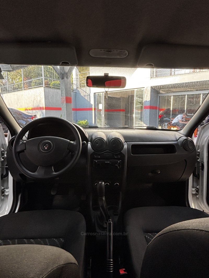 LOGAN 1.0 AUTHENTIQUE 12V FLEX 4P MANUAL - 2013 - HARMONIA