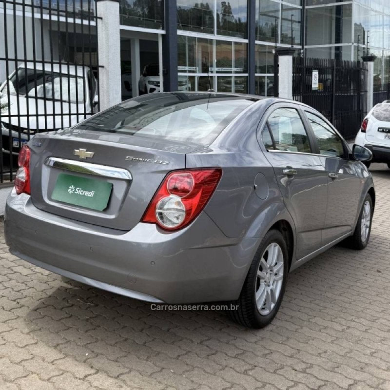 SONIC 1.6 LTZ SEDAN 16V FLEX 4P AUTOMÁTICO - 2012 - CAXIAS DO SUL