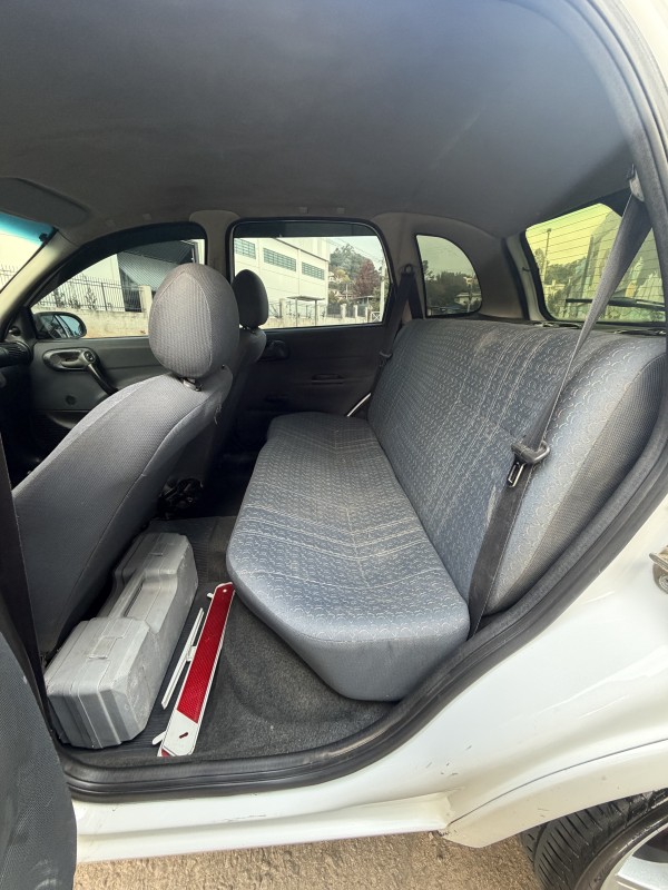 CORSA 1.0 MPFI 8V GASOLINA 4P MANUAL - 2001 - CAXIAS DO SUL