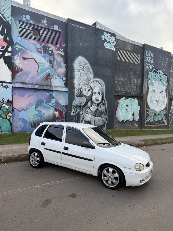 CORSA 1.0 MPFI 8V GASOLINA 4P MANUAL - 2001 - CAXIAS DO SUL