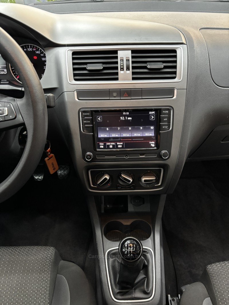 FOX 1.6 CONNECT 8V FLEX 4P MANUAL - 2019 - HARMONIA