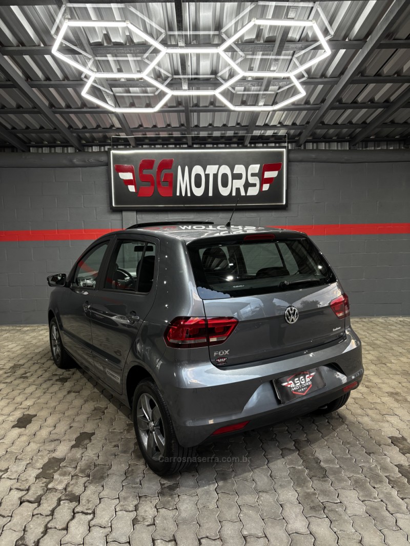 FOX 1.6 CONNECT 8V FLEX 4P MANUAL - 2019 - HARMONIA