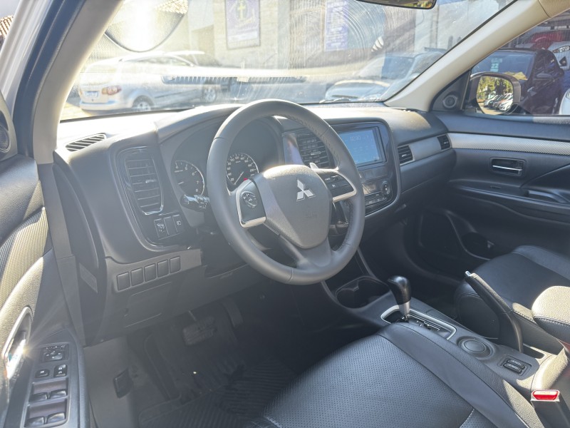 OUTLANDER 2.0 16V GASOLINA 4P AUTOMÁTICO - 2014 - DOIS IRMãOS