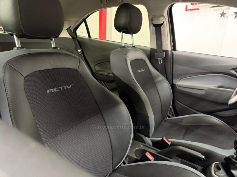 ONIX 1.4 MPFI ACTIV 8V FLEX 4P MANUAL - 2019 - CAXIAS DO SUL