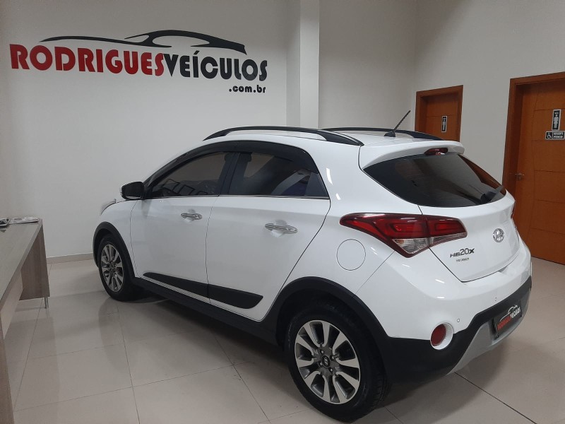 HB20X 1.6 16V PREMIUM FLEX 4P AUTOMÁTICO - 2017 - CAXIAS DO SUL