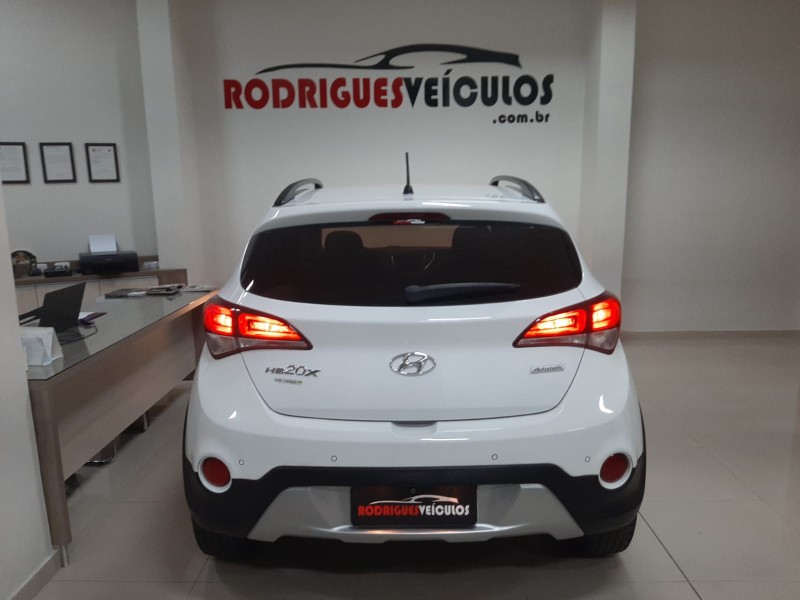 HB20X 1.6 16V PREMIUM FLEX 4P AUTOMÁTICO - 2017 - CAXIAS DO SUL