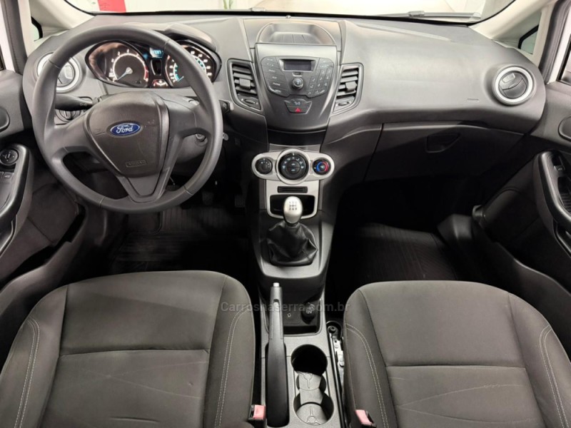 FIESTA 1.5 SE HATCH 16V FLEX 4P MANUAL - 2015 - CAXIAS DO SUL