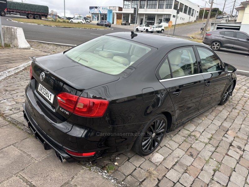 JETTA 2.0 TSI HIGHLINE 211CV GASOLINA 4P TIPTRONIC - 2013 - SãO MARCOS