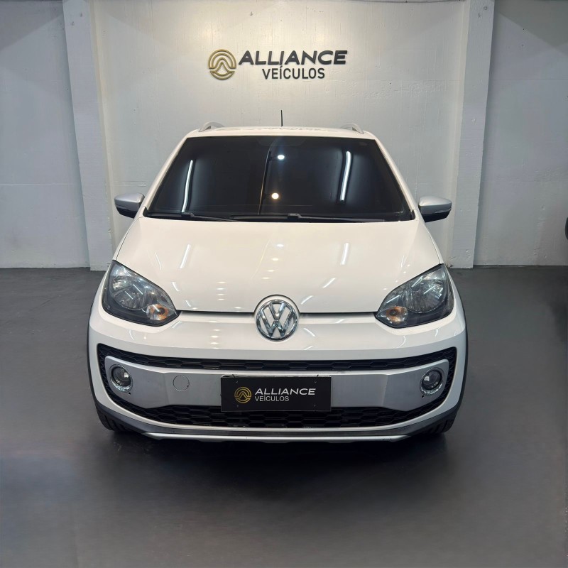 UP 1.0 TSI CROSS 12V FLEX 4P MANUAL - 2016 - CAXIAS DO SUL