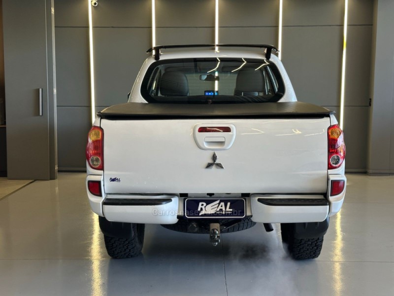 L200 TRITON 3.5 HPE 4X4 CD V6 24V FLEX 4P AUTOMÁTICO - 2013 - SAPIRANGA