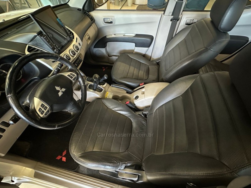 L200 TRITON 3.5 HPE 4X4 CD V6 24V FLEX 4P AUTOMÁTICO - 2013 - SAPIRANGA