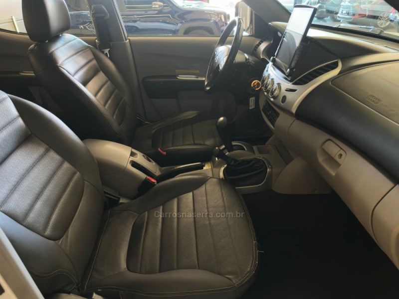 L200 TRITON 3.5 HPE 4X4 CD V6 24V FLEX 4P AUTOMÁTICO - 2013 - SAPIRANGA