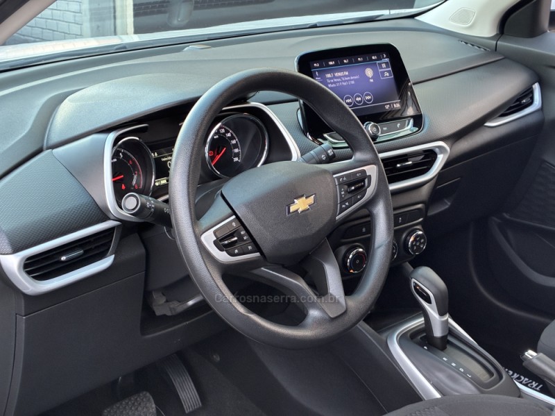 TRACKER 1.0 12V TURBO FLEX 4P AUTOMÁTICO - 2023 - VENâNCIO AIRES