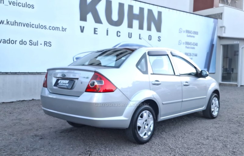 FIESTA 1.6 MPI SEDAN 8V FLEX 4P MANUAL - 2006 - SALVADOR DO SUL