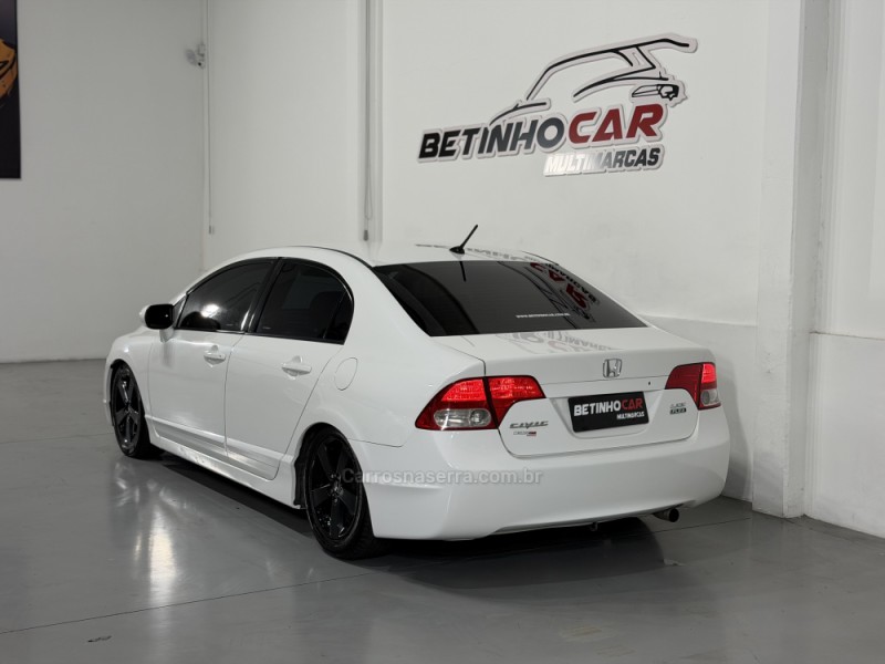 CIVIC 1.8 LXS 16V FLEX 4P MANUAL - 2008 - ESTâNCIA VELHA