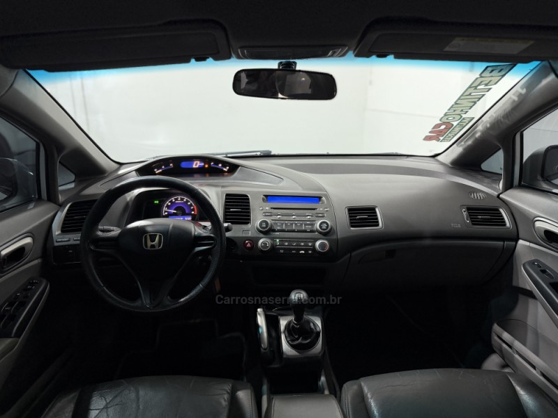 CIVIC 1.8 LXS 16V FLEX 4P MANUAL - 2008 - ESTâNCIA VELHA