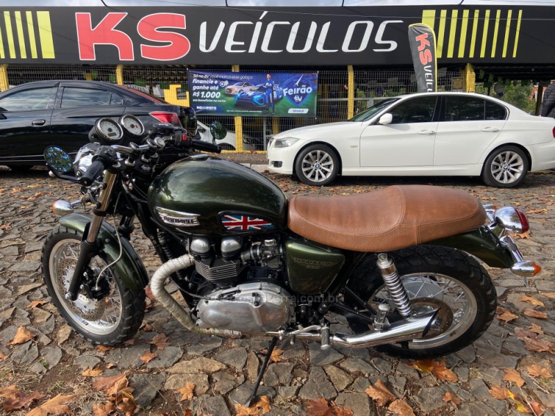 THRUXTON  - 2014 - DOIS IRMãOS