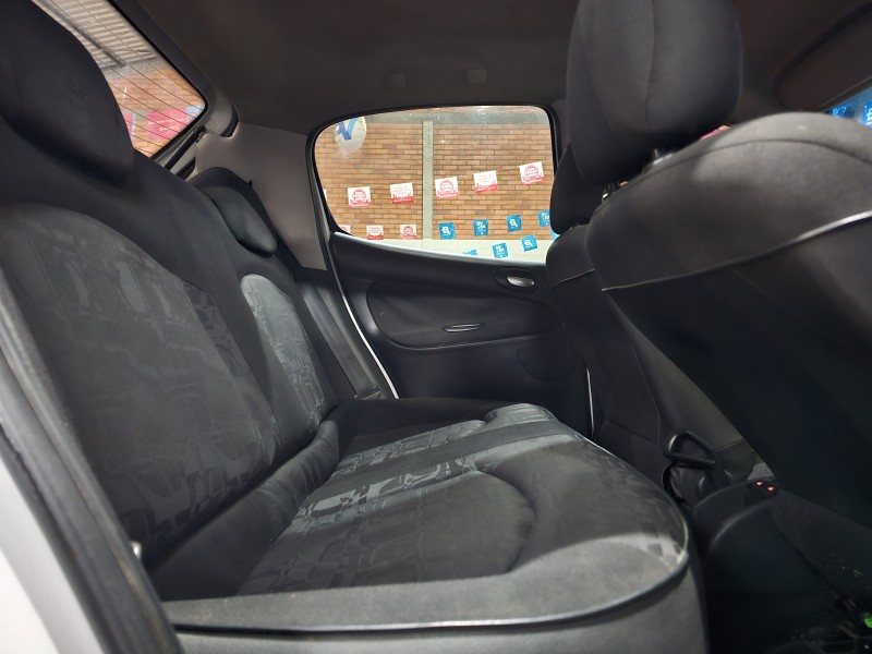 207 1.4 XR SPORT 8V FLEX 4P MANUAL - 2011 - CAXIAS DO SUL