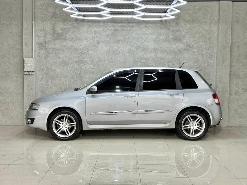 STILO 1.8 MPI 8V FLEX 4P AUTOMATIZADO - 2009 - CAXIAS DO SUL