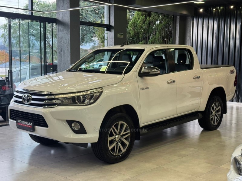HILUX 2.8 SRX 4X4 CD 16V DIESEL 4P AUTOMÁTICO - 2017 - DOIS IRMãOS