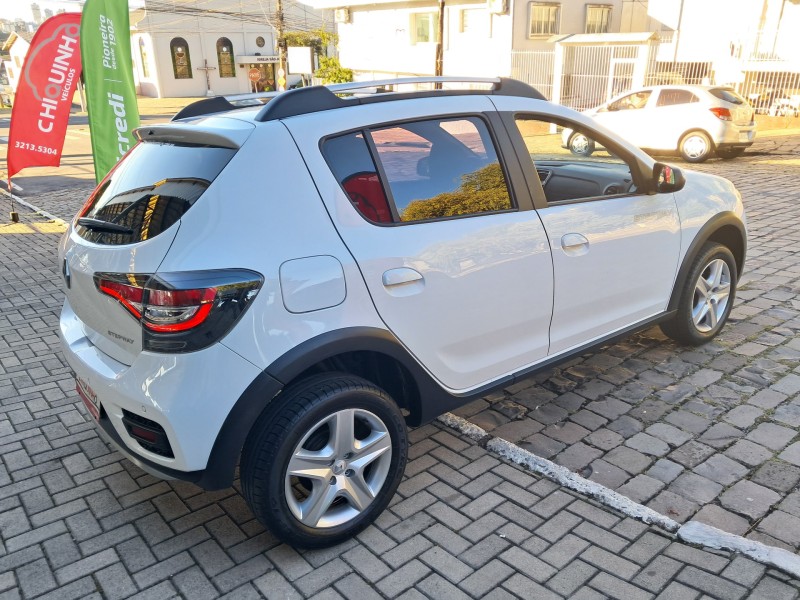 SANDERO 1.6 STEPWAY ZEN 16V FLEX 4P MANUAL - 2021 - CAXIAS DO SUL