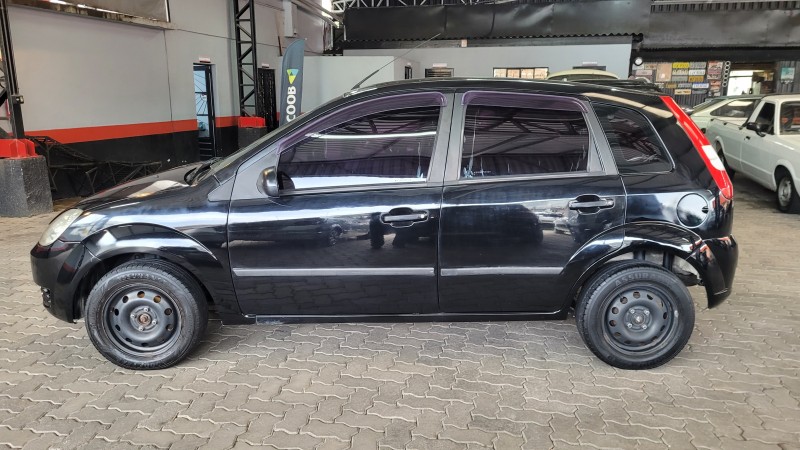 FIESTA 1.0 MPI 8V GASOLINA 4P MANUAL - 2005 - GARIBALDI