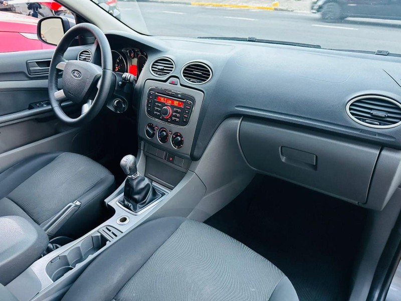FOCUS 1.6 GLX 16V FLEX 4P MANUAL - 2013 - CAXIAS DO SUL