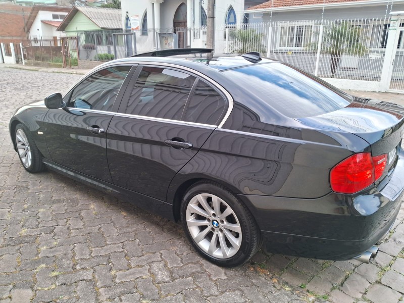 325I  - 2010 - CAXIAS DO SUL