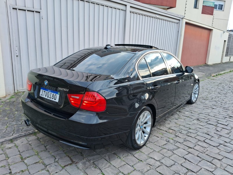 325I  - 2010 - CAXIAS DO SUL