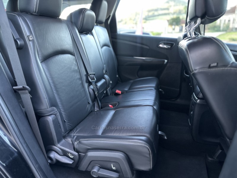 JOURNEY 3.6 RT V6 GASOLINA 4P AUTOMÁTICO - 2014 - TUPANDI
