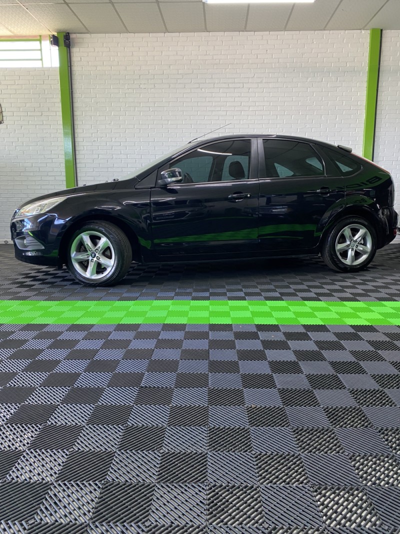 FOCUS 1.6 SE PLUS 16V FLEX 4P MANUAL - 2013 - VACARIA