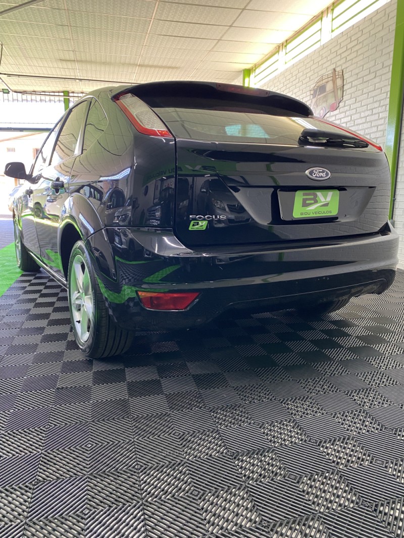 FOCUS 1.6 SE PLUS 16V FLEX 4P MANUAL - 2013 - VACARIA