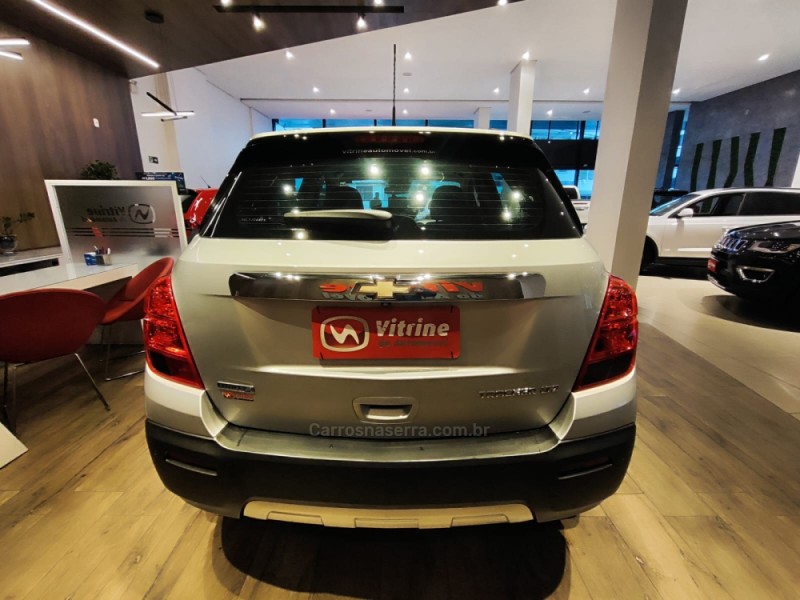 TRACKER 1.8 MPFI LTZ 4X2 16V FLEX 4P AUTOMÁTICO - 2016 - ERECHIM