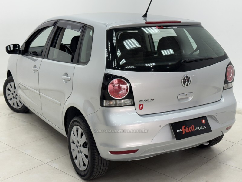 POLO 1.6 MI 8V E-FLEX 4P MANUAL - 2013 - SANTA CRUZ DO SUL