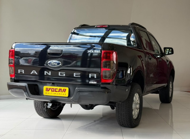 RANGER 2.5 XLS 4X2 CD 16V FLEX 4P MANUAL - 2013 - VACARIA