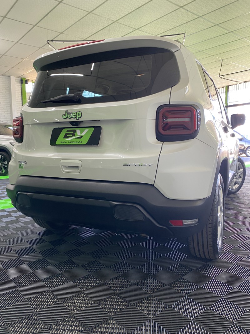 RENEGADE 1.3 SPORT T270 16V TURBO FLEX 4P AUTOMÁTICO - 2023 - VACARIA
