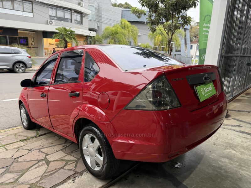 FIESTA 1.6 MPI CLASS SEDAN 8V FLEX 4P MANUAL - 2011 - BENTO GONçALVES