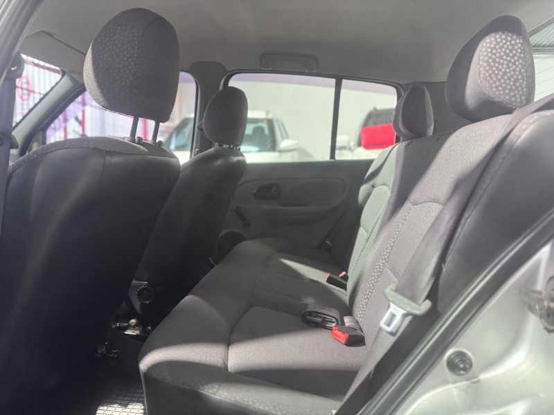 CLIO 1.0 CAMPUS 16V FLEX 4P MANUAL - 2010 - CAXIAS DO SUL