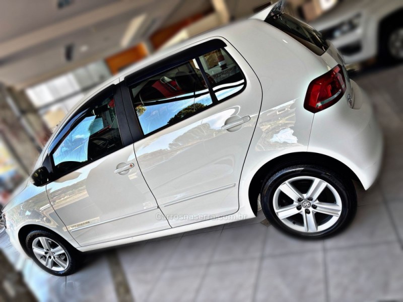 fox 1.6 msi comfortline 8v flex 4p automatizado 2016 nova prata