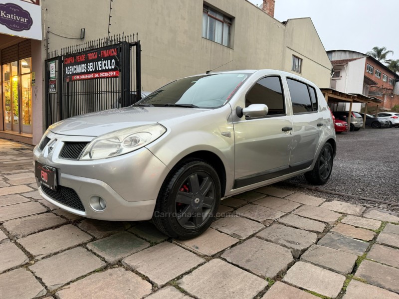 sandero 1.6 expression 8v flex 4p manual 2008 caxias do sul