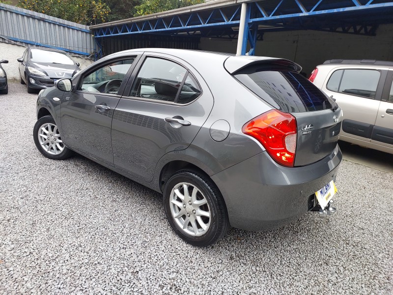 J3 1.4 16V GASOLINA 4P MANUAL - 2012 - BENTO GONçALVES